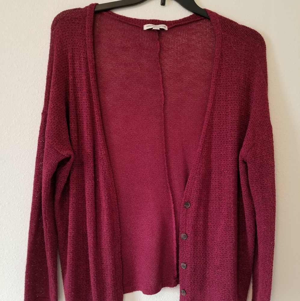 AE lightweight maroon cardigan